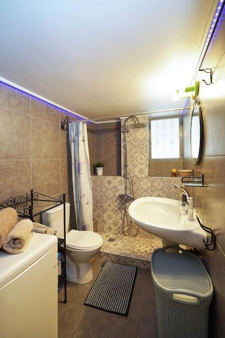 Cozy Athens Apartment / 2' From Metro Station 外观 照片